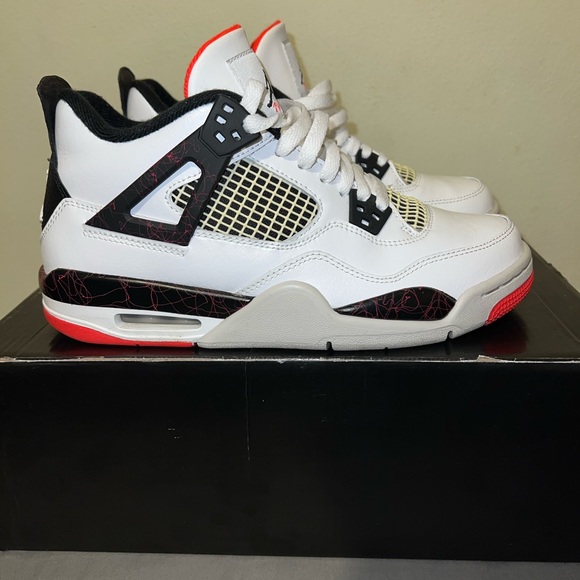 Jordan 4 - Picture 7 of 11